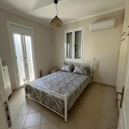 Vegia House *