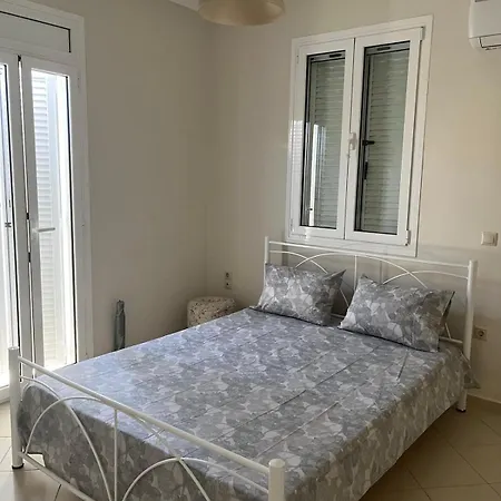 Holiday home Vegia House *